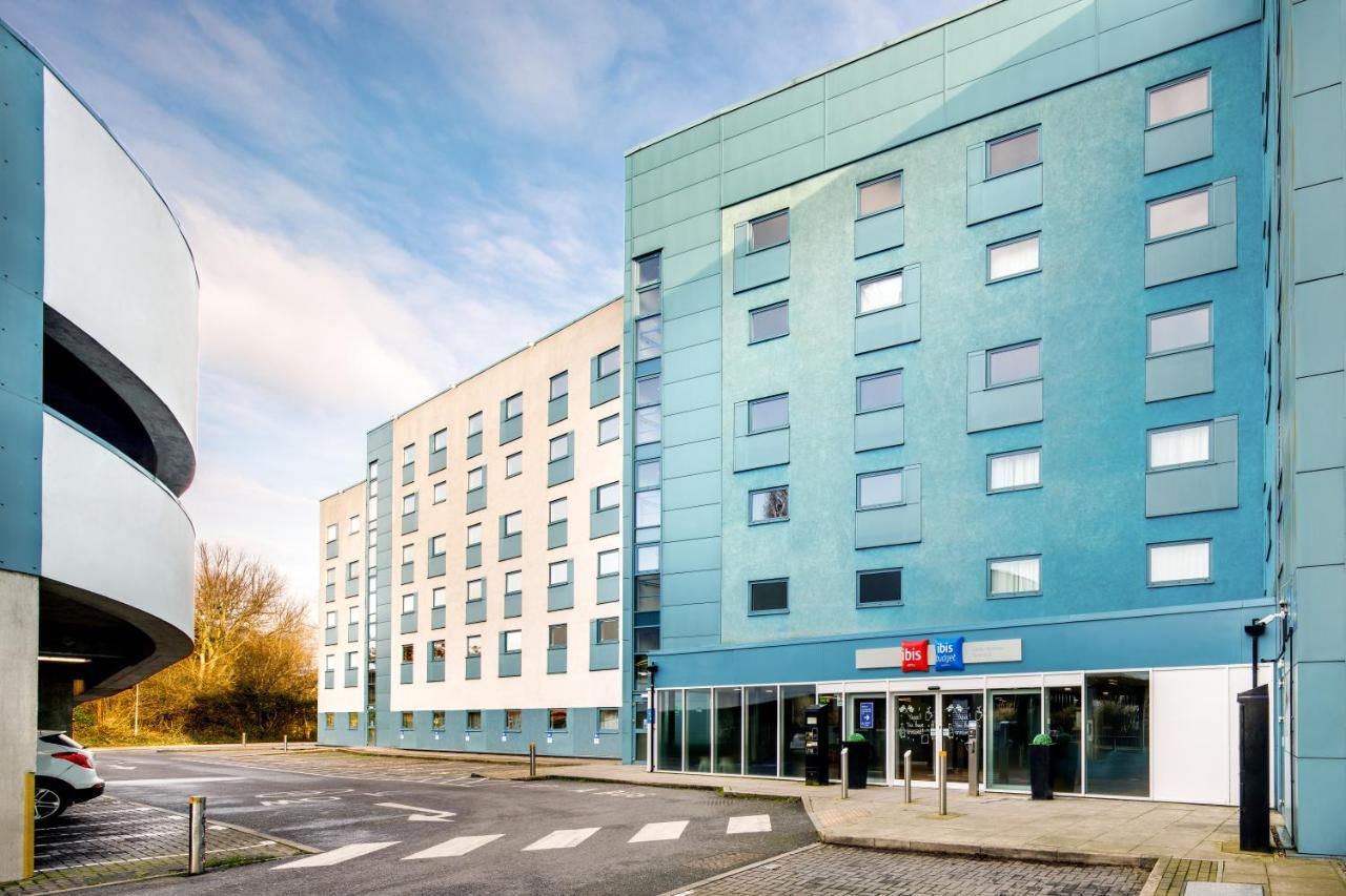 Hotel Ibis London Heathrow Terminal 5 Hillingdon Exterior foto